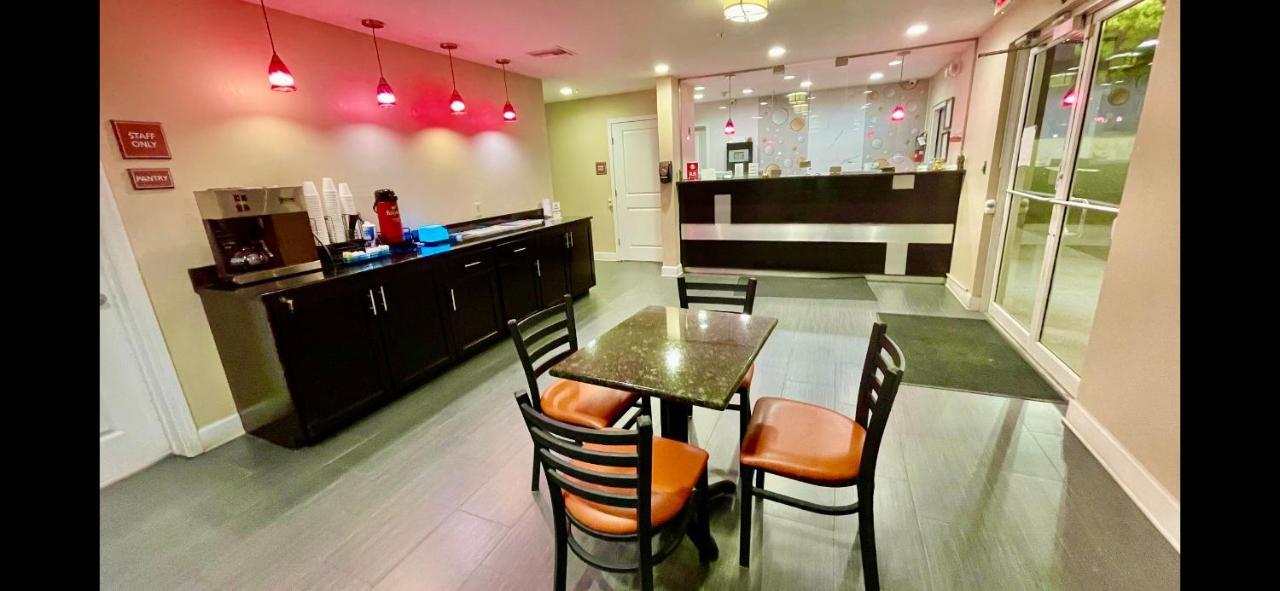 Garden Inn & Suites Little Rock Zewnętrze zdjęcie