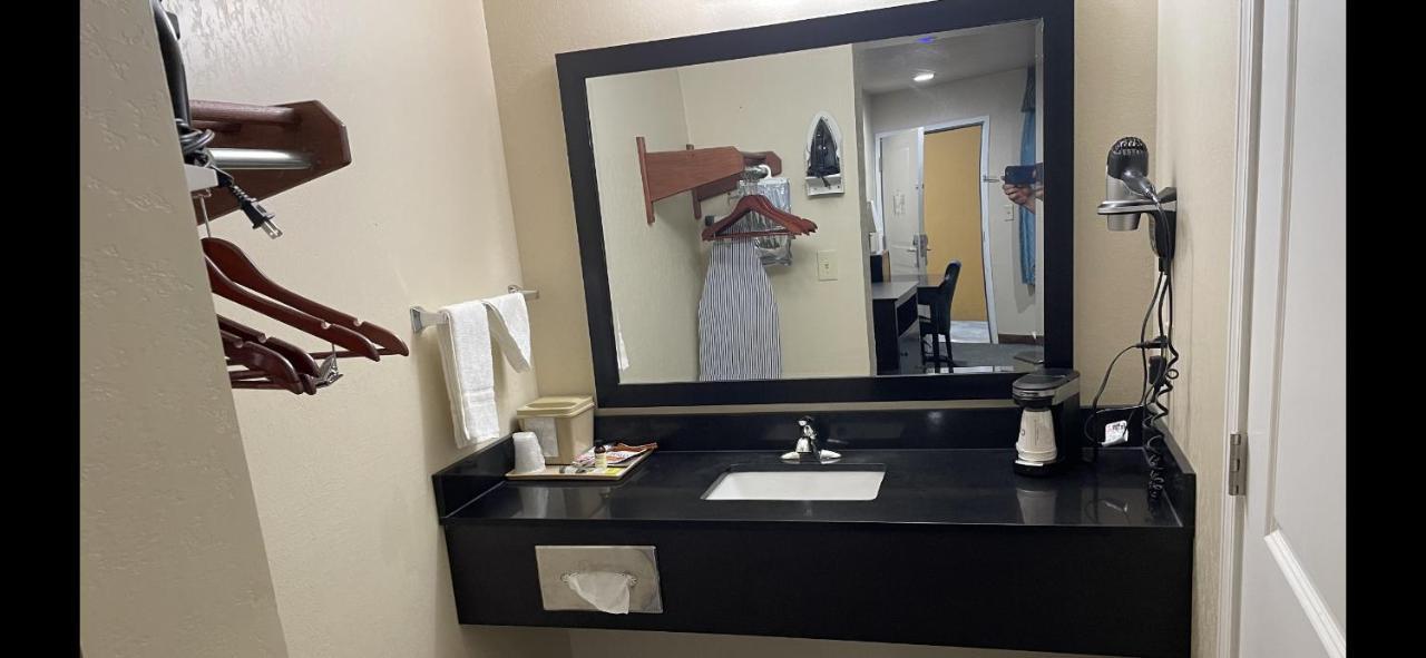 Garden Inn & Suites Little Rock Zewnętrze zdjęcie